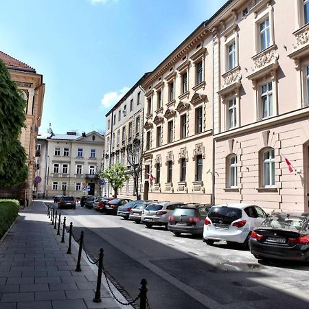 Art Apartment Krasków Εξωτερικό φωτογραφία